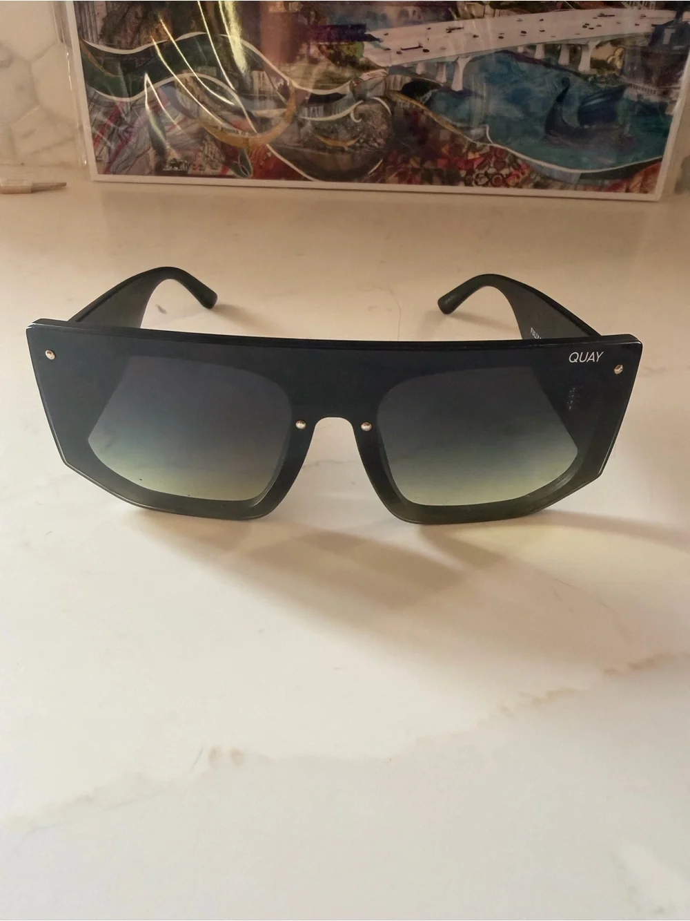 Quay Australia Black Men’s Sunglasses with Thick Logo Arms